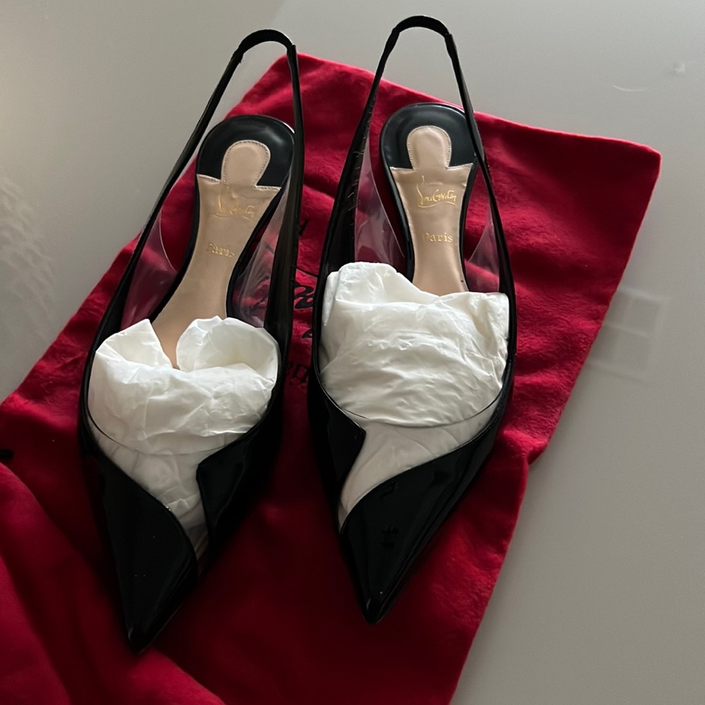 Christian louboutin flats